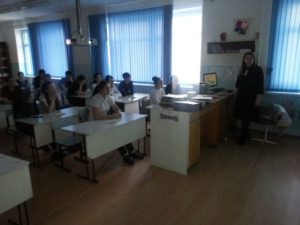 Встреча с учениками 9 классов с.п. Лечинкай